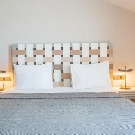Semesteranläggning (resort) Jiva 5*