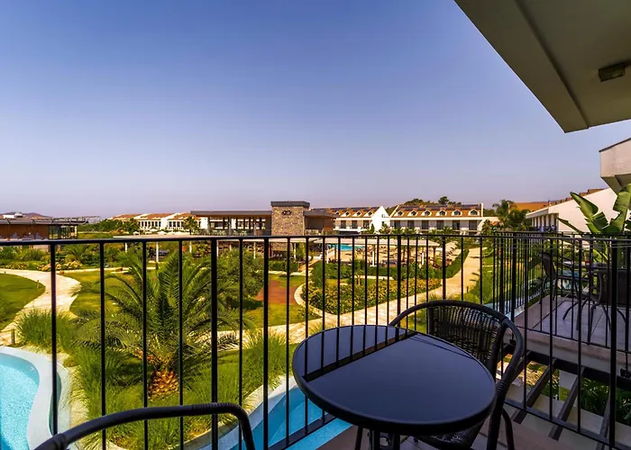 Jiva منتجع فتحية